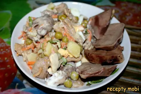 Salad with Chicken Hearts and Korean Carrots