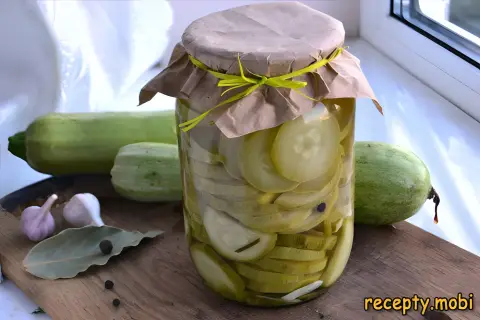 Crispy Pickled Zucchini for Winter in One-Liter Jars