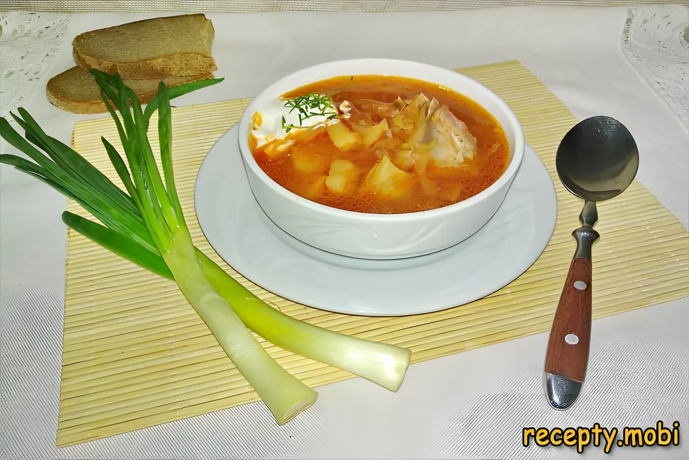 Борщ со свёклой и капустой классический