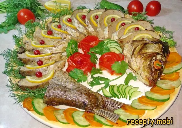 Фаршированный карп запечённый в духовке